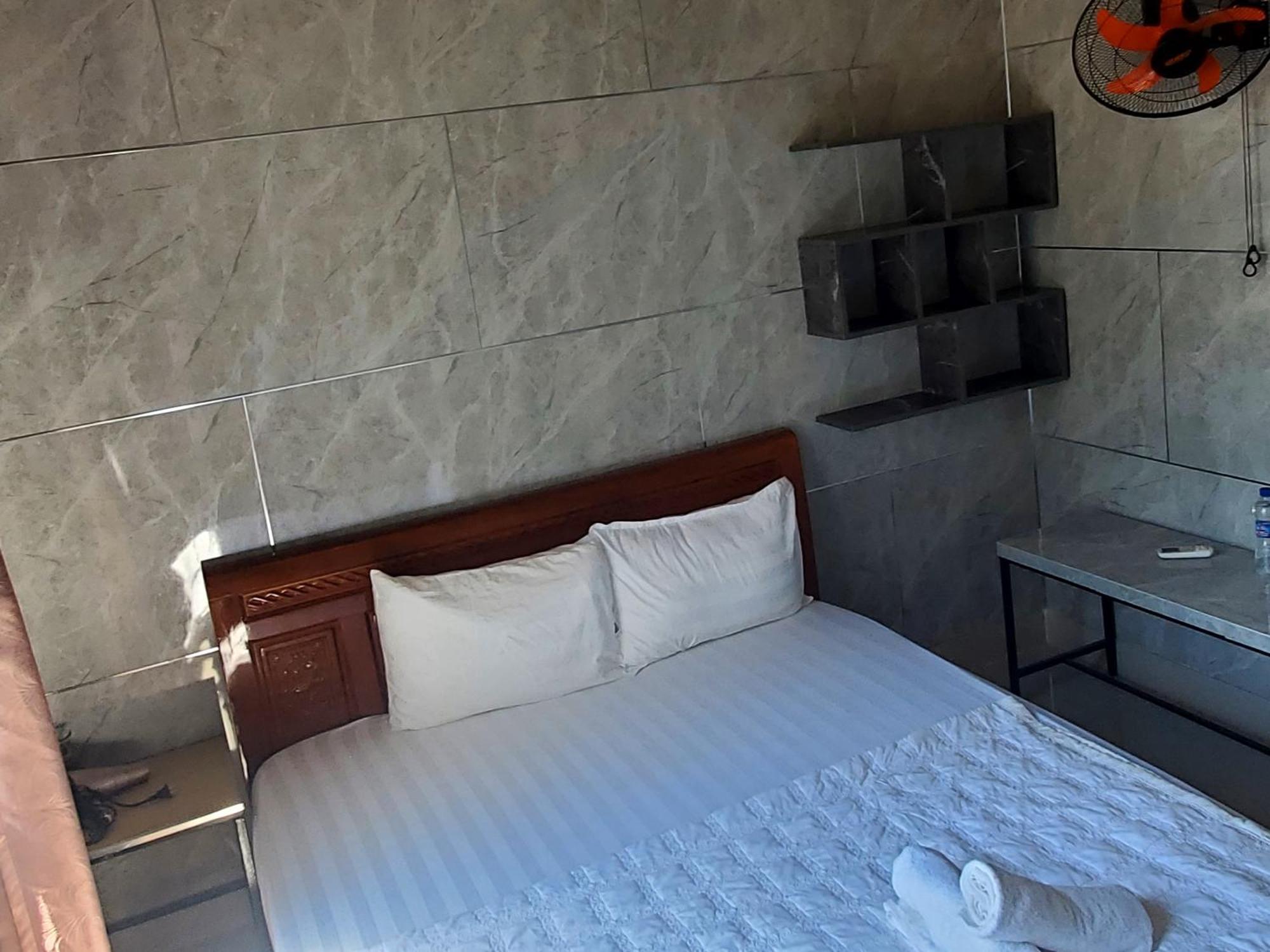 Tuan Thanh Homestay Tân Hiệ Стая снимка