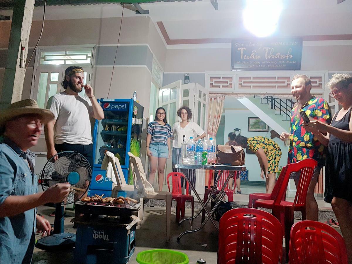 Tuan Thanh Homestay Tân Hiệ Екстериор снимка